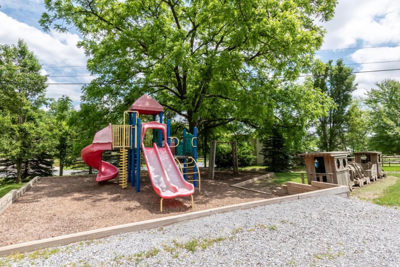 Spring Gulch Screened Park Model 6 Mount Airy Bagian luar foto